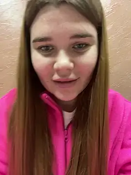 Snapshot of ella_zzz chatting on 01.22.25 ella zzz online show from 01.22.25