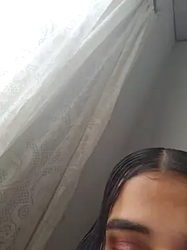 Snapshot of novinhatransexy chatting on 02.10.25 novinhatransexy online show from 02.10.25