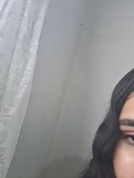 Snapshot of novinhatransexy chatting on 02.10.25 novinhatransexy online show from 02.10.25