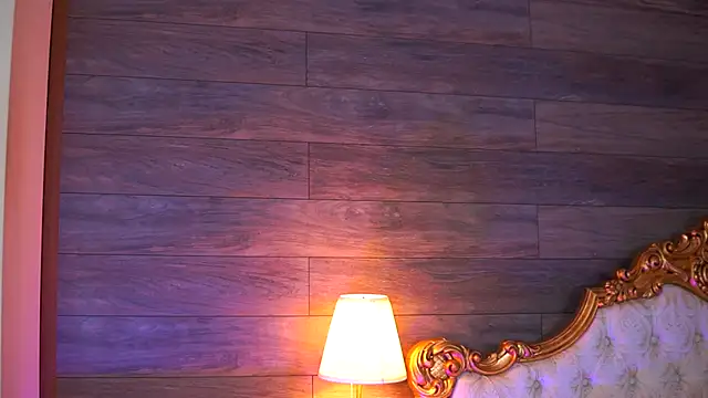 Juicy Jessye online show from 11.03.25