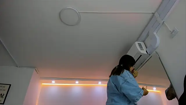 bonnieAn online show from 03.08.25