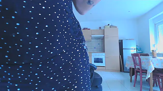 Snapshot of serena__vedette chatting on 01.30.25 serena vedette online show from 01.30.25