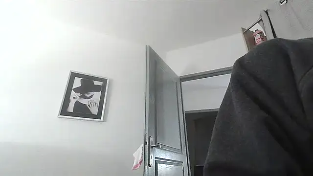 Snapshot of serena__vedette chatting on 10.30.25 serena vedette online show from 10.30.25