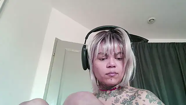 serena  vedette online show from 04.22.26