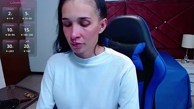 victoria adams07 online show from 11.05.25