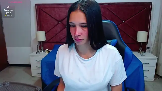 victoria adams07 online show from 02.03.26