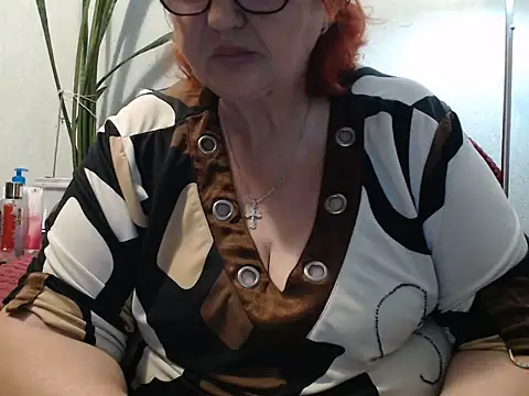 Snapshot of DeniseeRosea chatting on 07.15.26 DeniseeRosea online show from 07.15.26