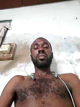 Snapshot of onewinnertee chatting on 10.15.25 onewinnertee online show from 10.15.25