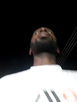 Snapshot of onewinnertee chatting on 11.13.25 onewinnertee online show from 11.13.25