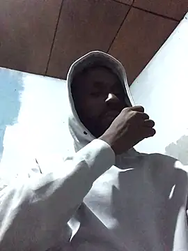 Snapshot of onewinnertee chatting on 03.11.26 onewinnertee online show from 03.11.26