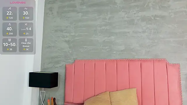 Alaia Colins online show from 02.24.26