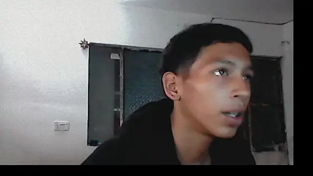 Snapshot of daniel_hot_420 chatting on 01.23.25 daniel hot 420 online show from 01.23.25