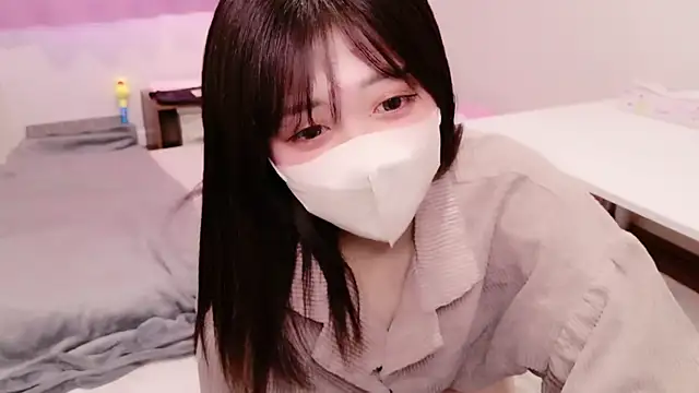 NA-KAREN-V8 online show from 02.14.25