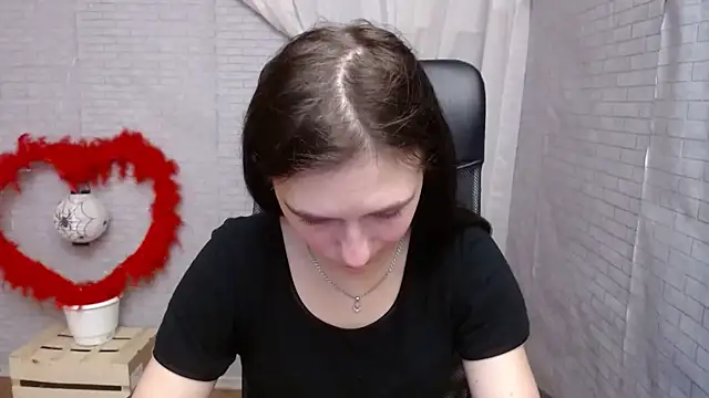 Snapshot of AmandaJi_ chatting on 02.12.25 AmandaJi  online show from 02.12.25