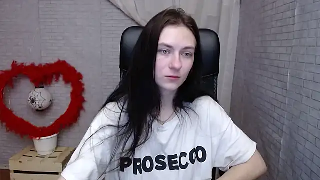 Snapshot of AmandaJi_ chatting on 03.06.25 AmandaJi  online show from 03.06.25