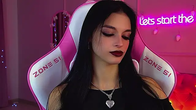 BeverlyMost online show from 12.20.25