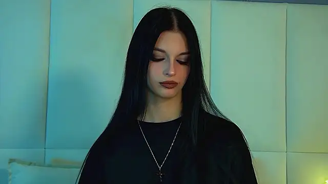 BeverlyMost online show from 03.10.26