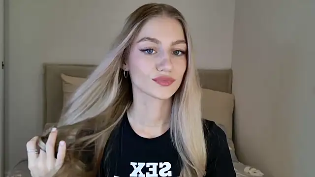 GabriellaOlsen online show from 10.18.25