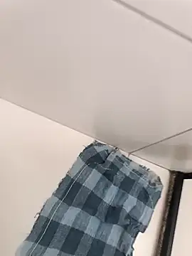 Trixboy201 online show from 10.31.25