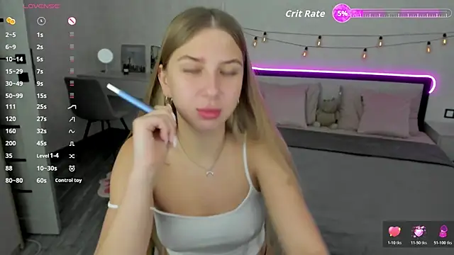 Snapshot of AureliaBliss_ chatting on 07.12.26 AureliaBliss online show from 07.12.26