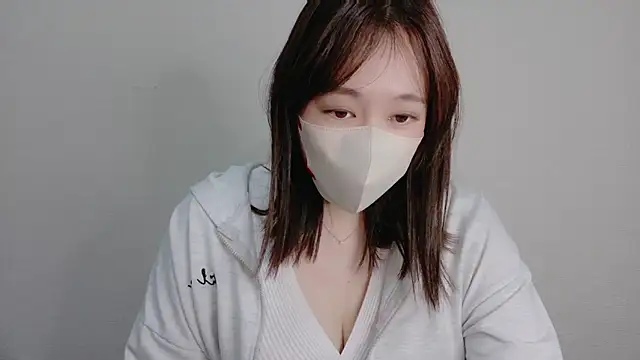 Snapshot of mio7635 chatting on 06.12.26 mio7635 online show from 06.12.26
