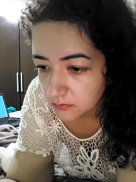 Snapshot of Byabundao chatting on 02.19.25 Byabundao online show from 02.19.25