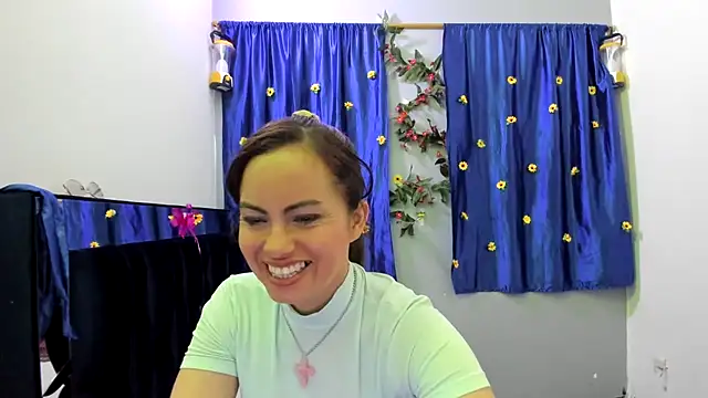 ShairaMarss online show from 11.06.25