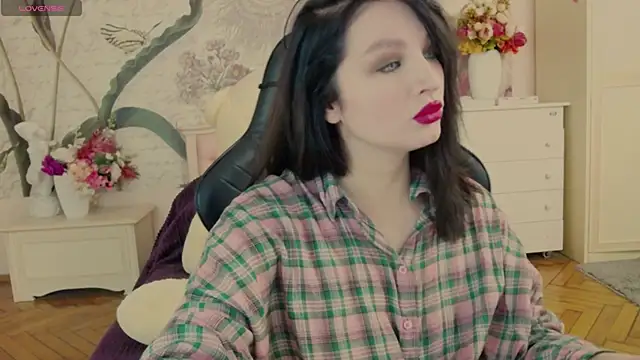 BritneyBarker online show from 02.18.26