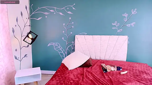 Sara Naugty online show from 02.08.25