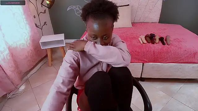 Sara Naugty online show from 02.11.25