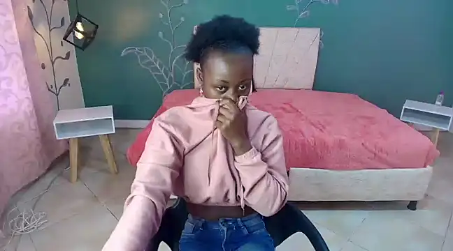 Sara Naugty online show from 02.13.25