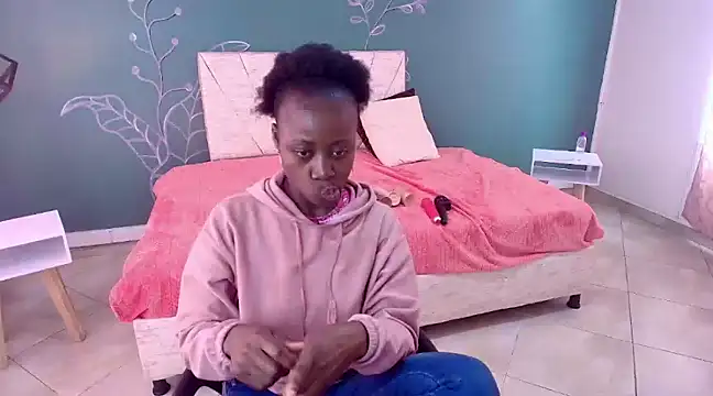 Sara Naugty online show from 02.13.25