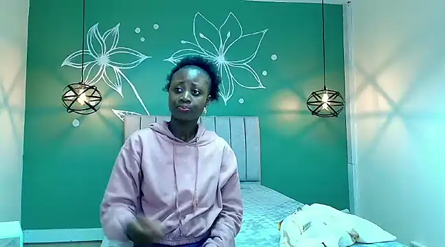 Sara Naugty online show from 02.13.25