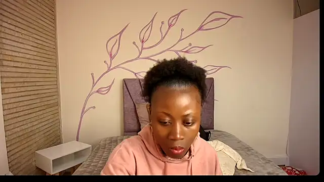 Sara Naugty online show from 02.15.25