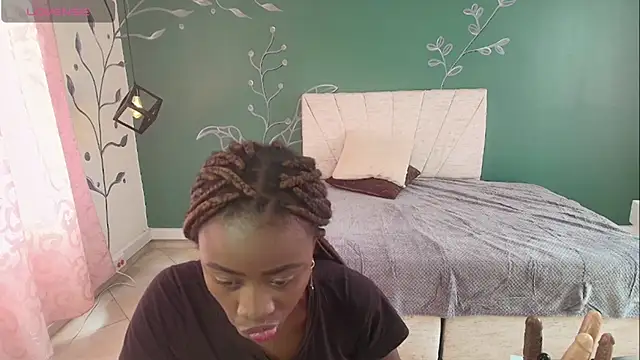 Sara Naugty online show from 03.22.25