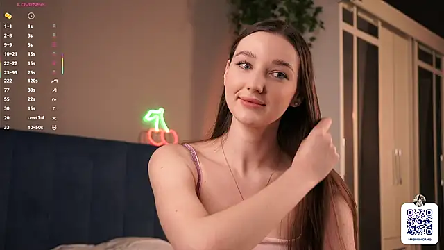 Snapshot of GeorginaDudley chatting on 09.13.25 GeorginaDudley online show from 09.13.25