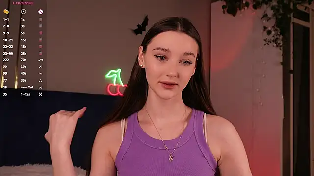 Snapshot of GeorginaDudley chatting on 11.22.25 GeorginaDudley online show from 11.22.25