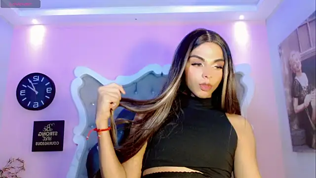 CamiiGarcia online show from 02.16.25