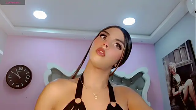 CamiiGarcia online show from 03.12.25