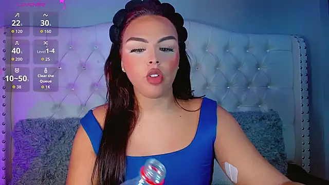 CamiiGarcia online show from 09.30.25