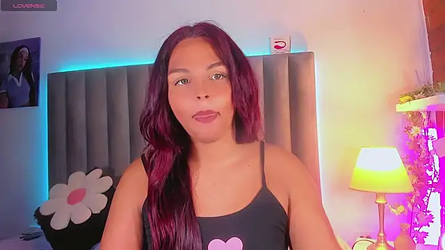 CamiiGarcia online show from 11.06.25