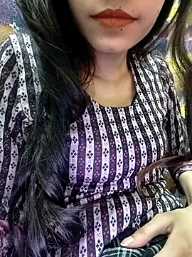 cute IndianBabe online show from 03.07.25