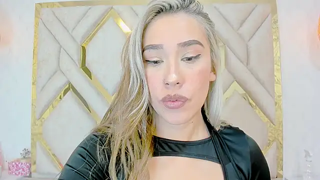 Snapshot of Lannajansen chatting on 02.01.25 Lannajansen online show from 02.01.25