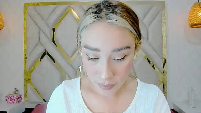 Snapshot of Lannajansen chatting on 02.10.25 Lannajansen online show from 02.10.25