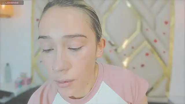 Snapshot of Lannajansen chatting on 03.21.25 Lannajansen online show from 03.21.25