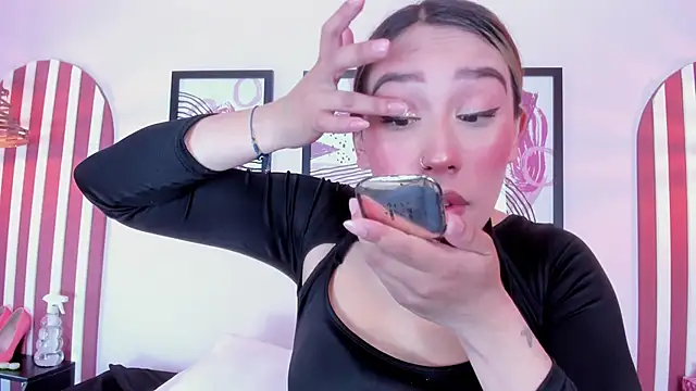 Snapshot of Lannajansen chatting on 09.17.25 Lannajansen online show from 09.17.25