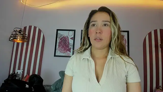 Snapshot of Lannajansen chatting on 09.21.25 Lannajansen online show from 09.21.25