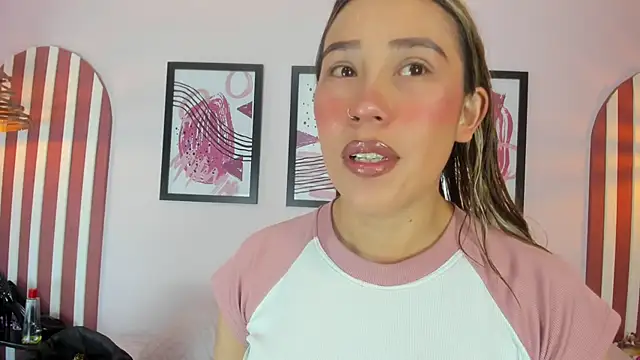 Snapshot of Lannajansen chatting on 09.27.25 Lannajansen online show from 09.27.25