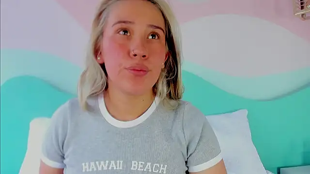 Snapshot of Lannajansen chatting on 11.01.25 Lannajansen online show from 11.01.25