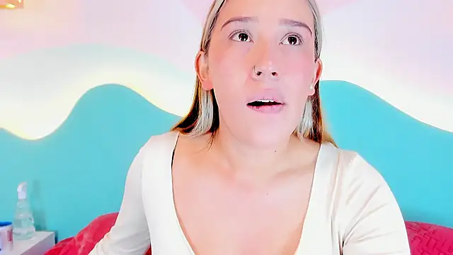 Snapshot of Lannajansen chatting on 12.04.25 Lannajansen online show from 12.04.25